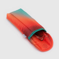 Puffy Glasses Sleeve: Rain